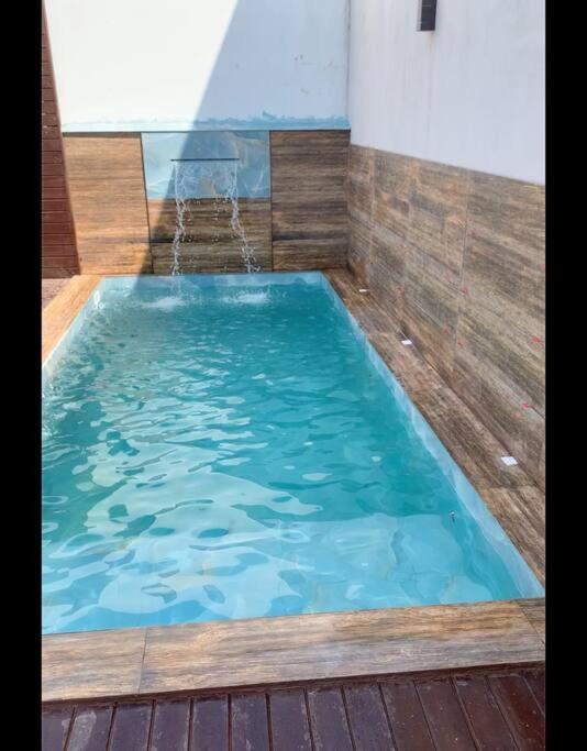 Casa de férias Linda Casa 4 Quartos Com Piscina Para Familia Na Praia De Canasvieiras Florianopolis