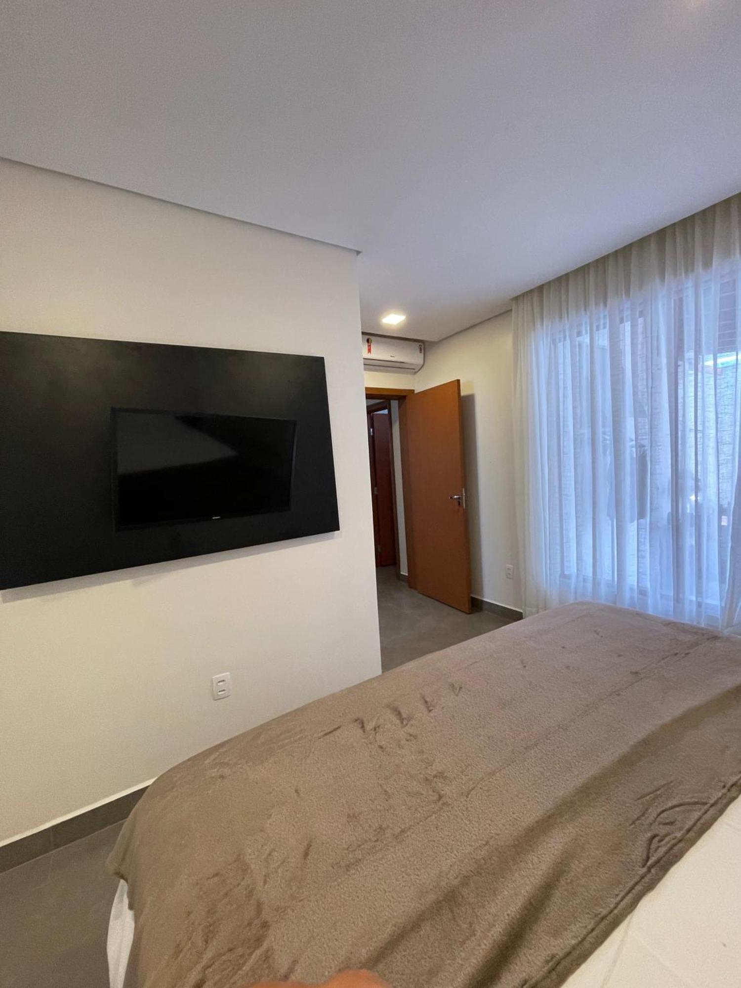 Casa de férias Linda Casa 4 Quartos Com Piscina Para Familia Na Praia De Canasvieiras Florianopolis