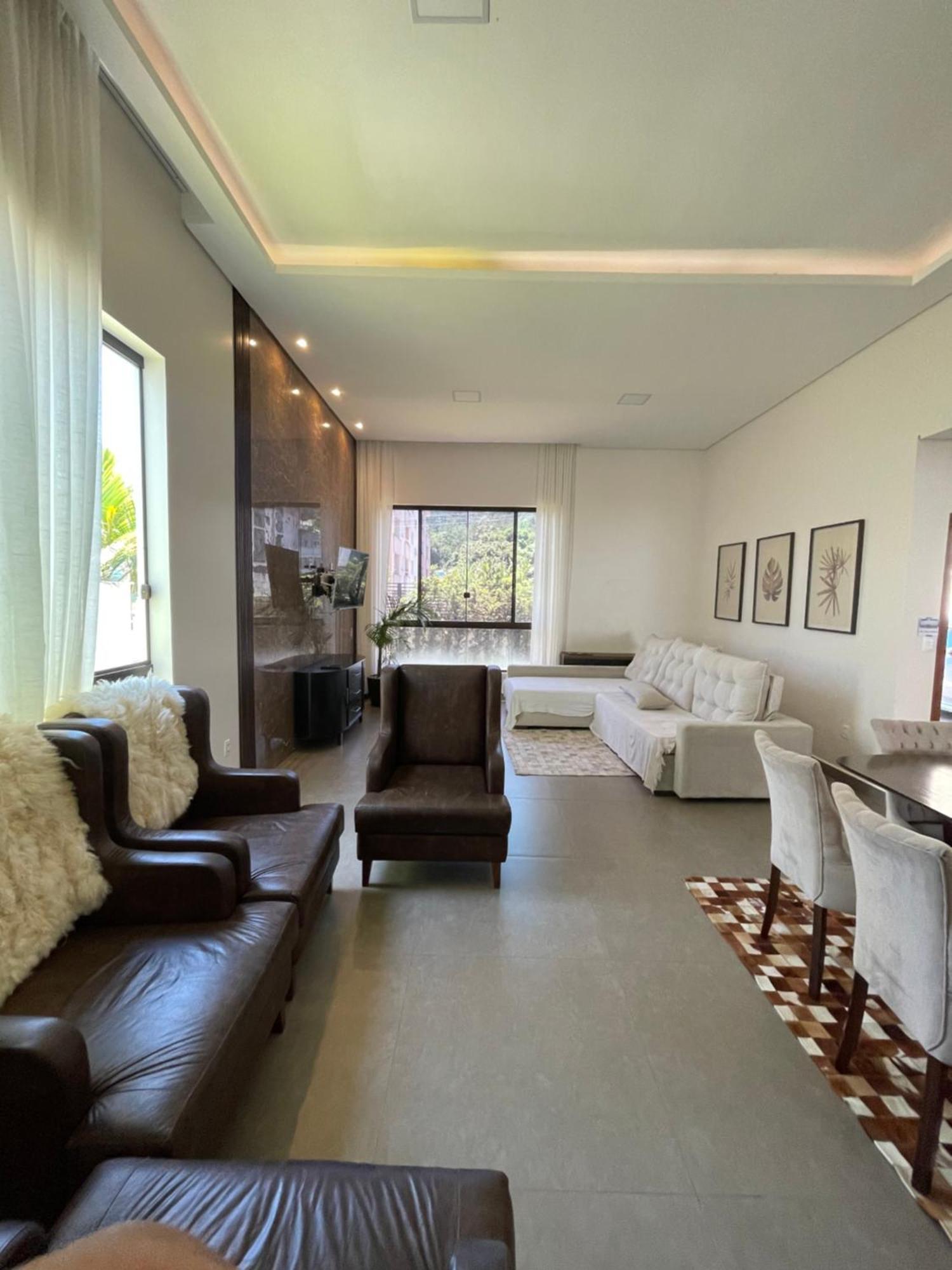 Linda Casa 4 Quartos Com Piscina Para Familia Na Praia De Canasvieiras